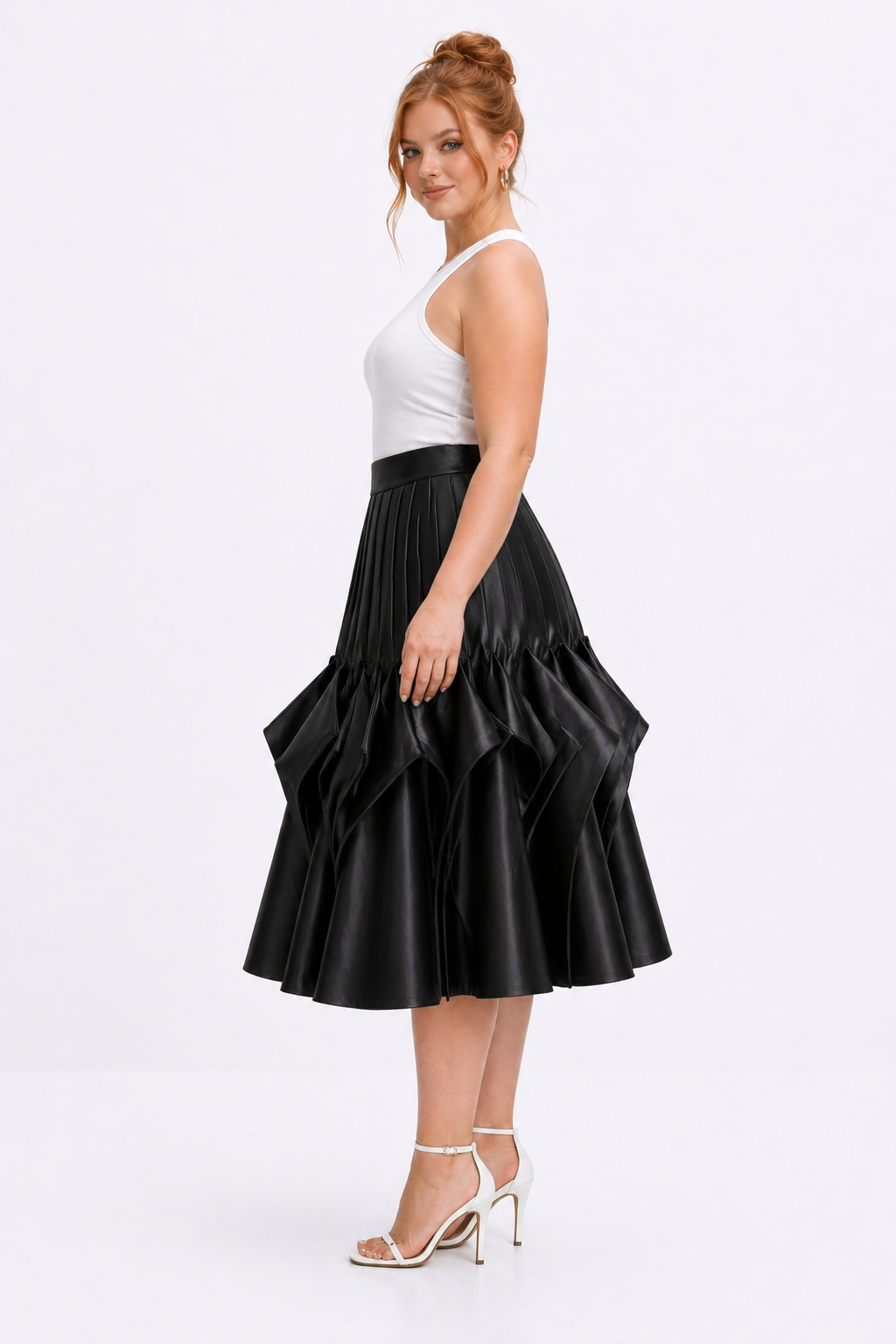 №10 Tea Black Skirt