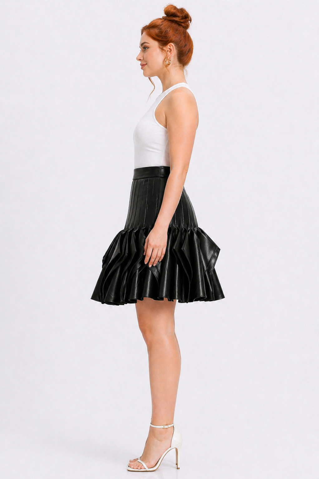 №10 Mini Black Skirt