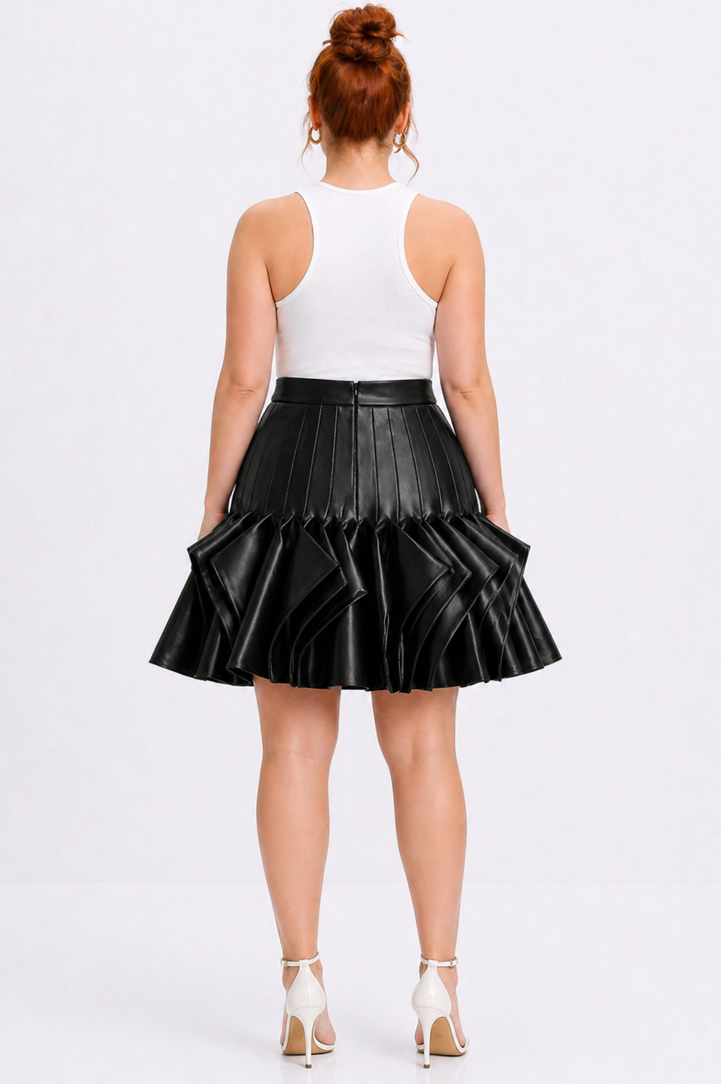 №10 Mini Black Skirt